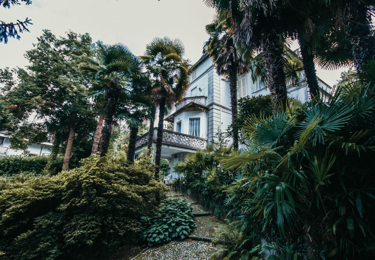 Appartamento a Stresa - Library Apartment - Villa Candela