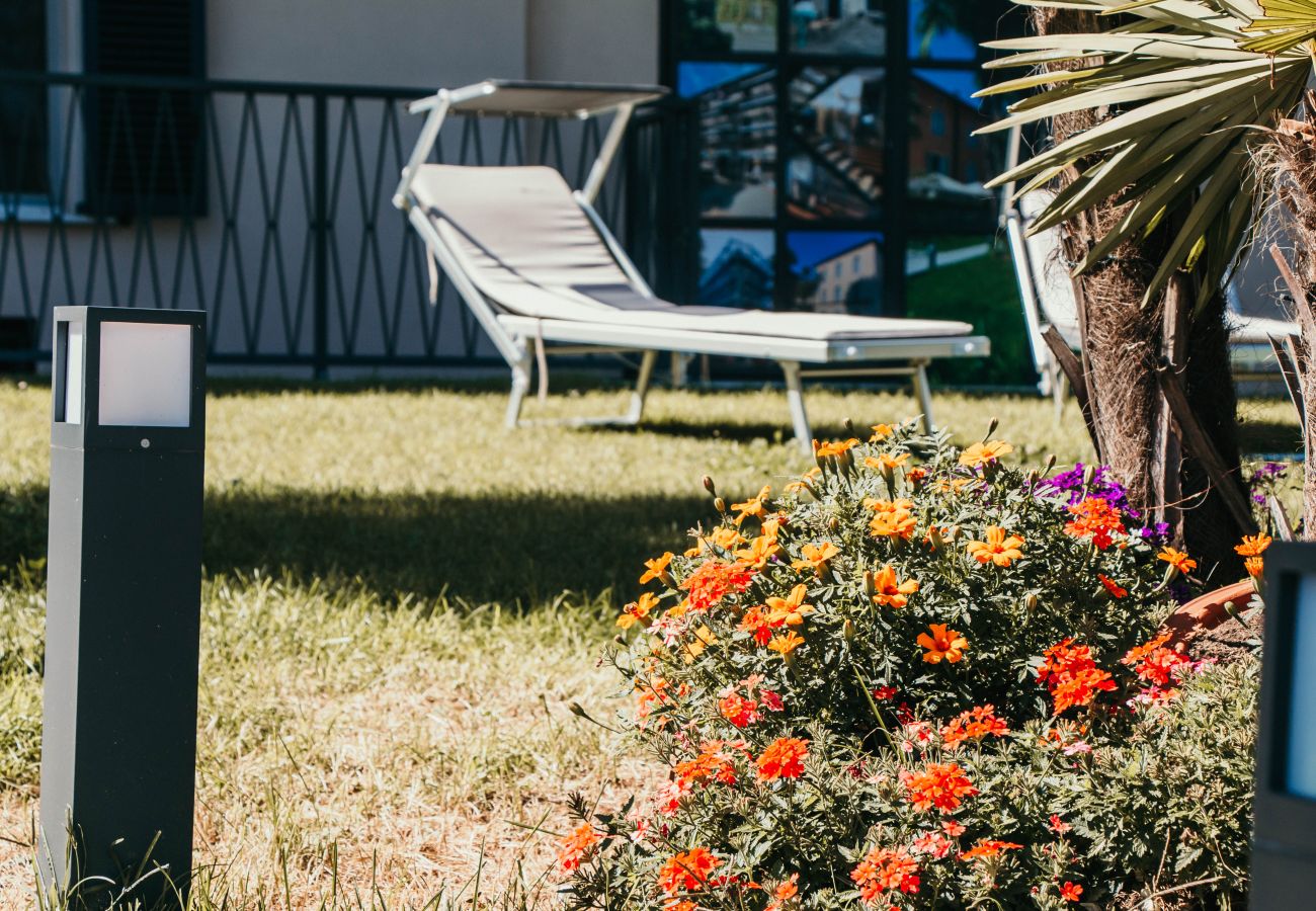 Affitto per camere a Lesa - Garden Suite in Gio&Leo GuestHouse - Lakeside L&B