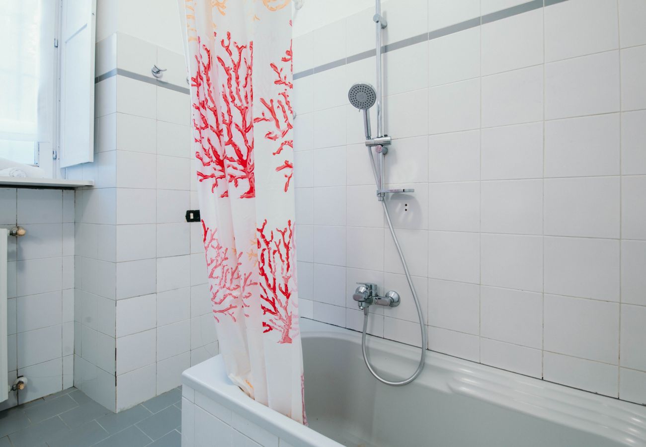 Apartment in Varese - Appartamento Il Salice - Affitti Brevi Italia
