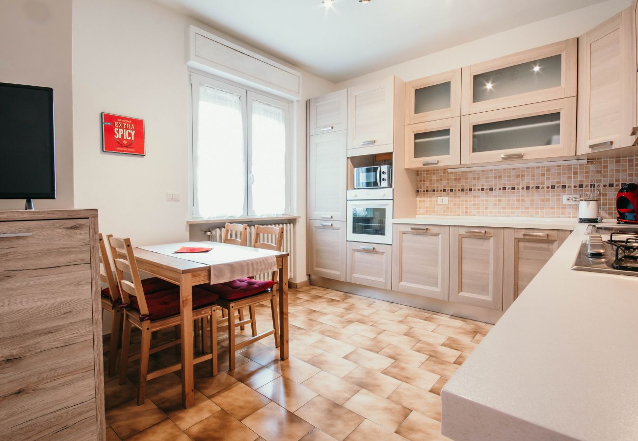 Apartment in Arona - Da Mario - Lakeside SRL Leisure & Business