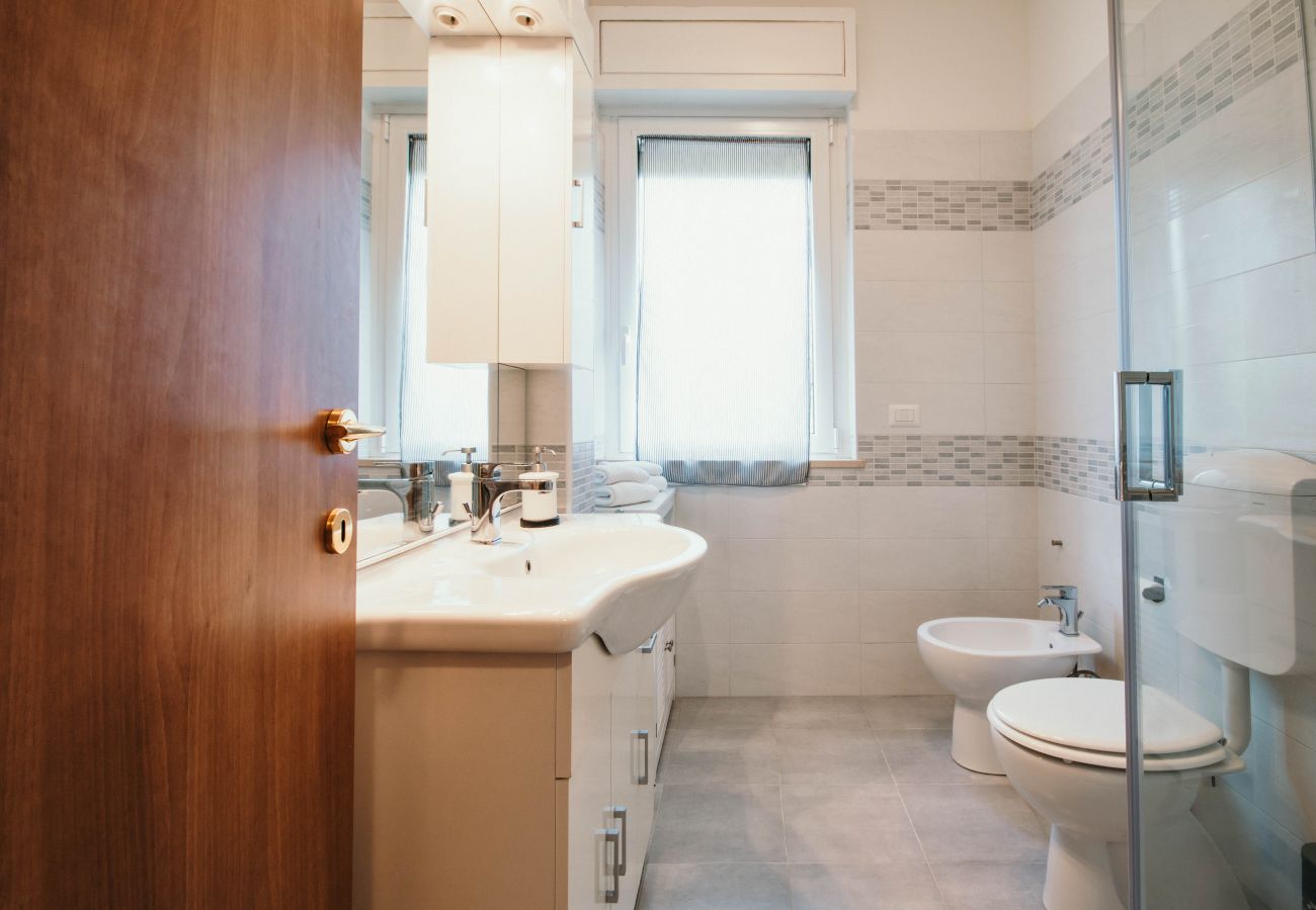 Apartment in Arona - Da Mario - Lakeside SRL Leisure & Business